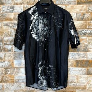 Maceoo Black Shirt with White Lion Design